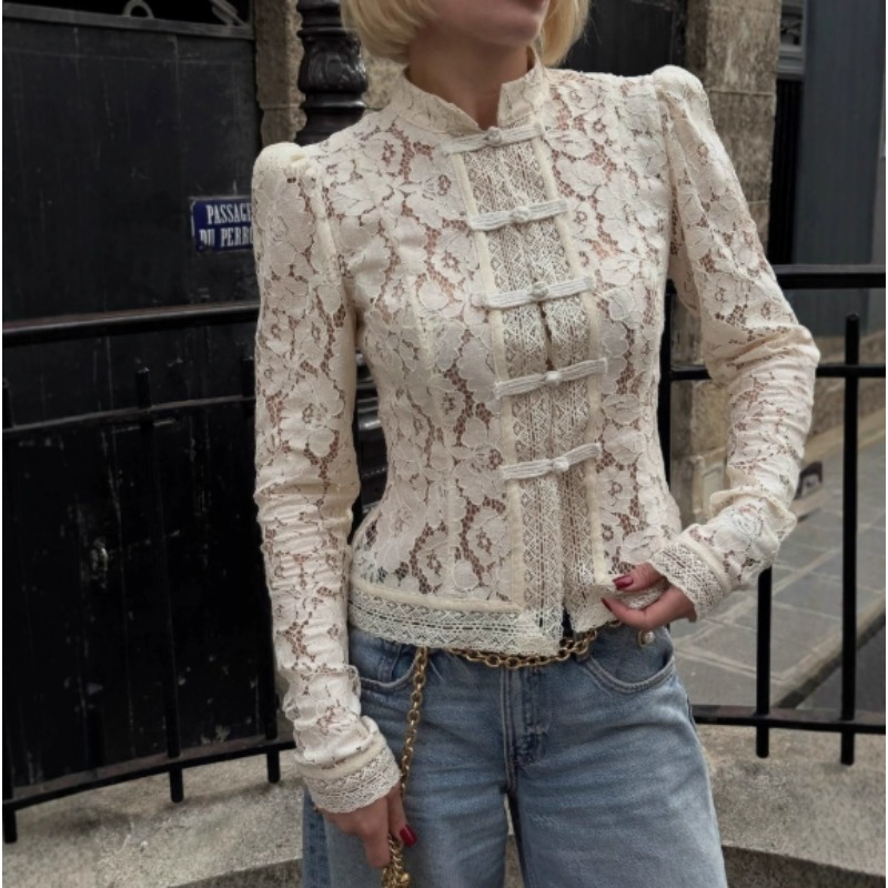 Yazlık Dantel Baskılı Gömlekle - Vintage Fashion Club incelemesi ve fiyatı
